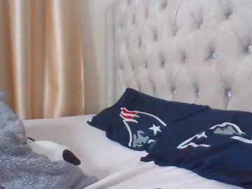 Beautystar12  live sex cam