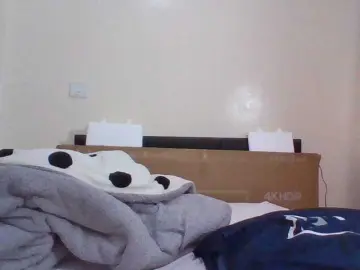 Beautystar12  live sex cam