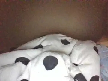 Beautystar12  live sex cam
