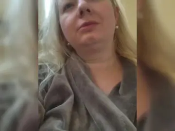 Honey-Alexa  live sex cam