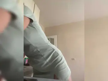 Lovelygirls1  live sex cam