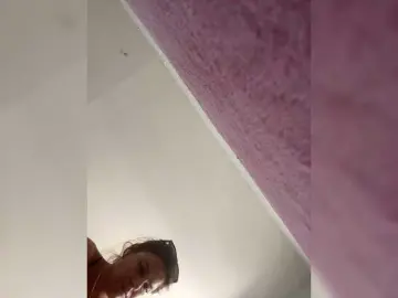 Lovelygirls1  live sex cam