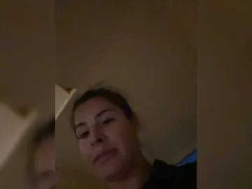 Lovelygirls1  live sex cam