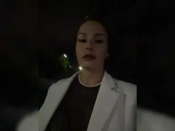 Lovelygirls1  live sex cam
