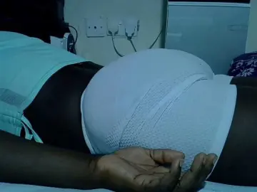 Sexycharlet43  live sex cam