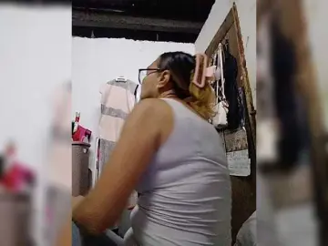 Cherrywhite03  live sex cam