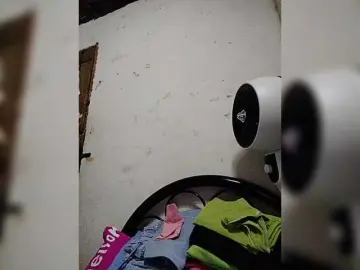 Cherrywhite03  live sex cam