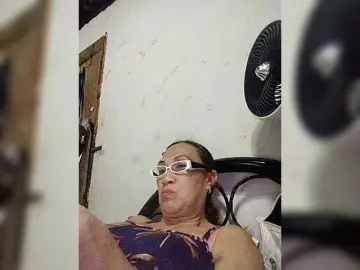 Cherrywhite03  live sex cam