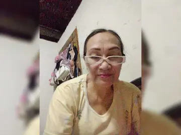 Cherrywhite03  live sex cam