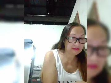 Cherrywhite03  live sex cam