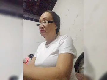 Cherrywhite03  live sex cam