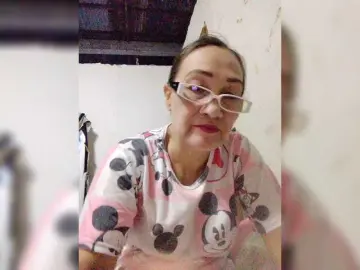 Cherrywhite03  live sex cam