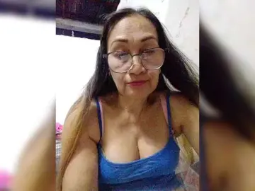 Cherrywhite03  live sex cam