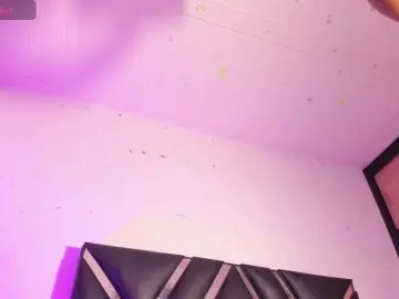 Roxyjordan  live sex cam