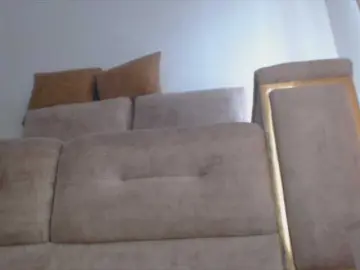 Trissabenson  live sex cam