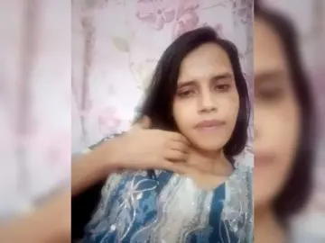 BunnyHoney  live sex cam