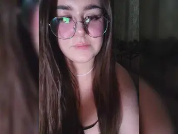 Gentlyplease1  live sex cam