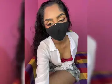 Zaraelin  live sex cam