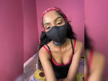 Zaraelin  live sex cam