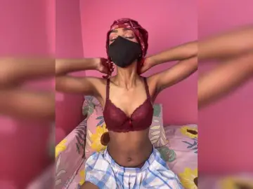 Zaraelin  live sex cam