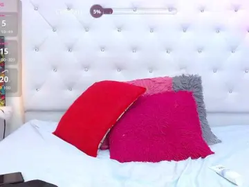 Aryfox-92  live sex cam