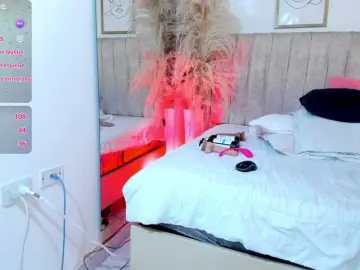 Mia-lourence  live sex cam