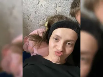 Peachmash1  live sex cam