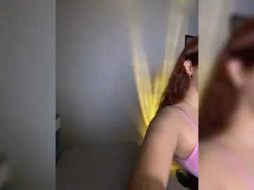 Allie-Rose  live sex cam