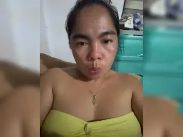 Hadassha  live sex cam