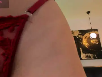 IsabellaMoreau  live sex cam