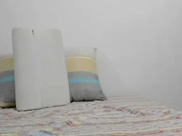 KaritooKiss  live sex cam