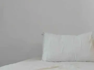 KaritooKiss  live sex cam