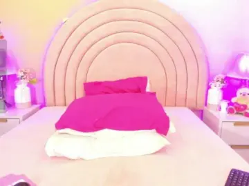 KikiiSweet  live sex cam