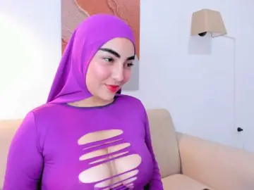 Malika-Noor  live sex cam