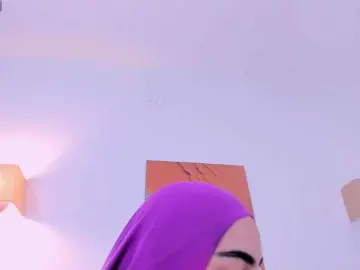 Malika-Noor  live sex cam