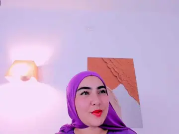 Malika-Noor  live sex cam