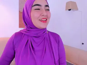 Malika-Noor  live sex cam