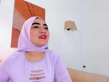 Malika-Noor  live sex cam