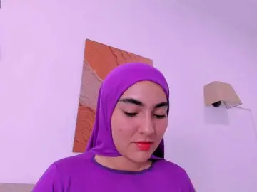 Malika-Noor  live sex cam