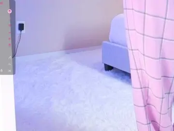 Sunshine-  live sex cam