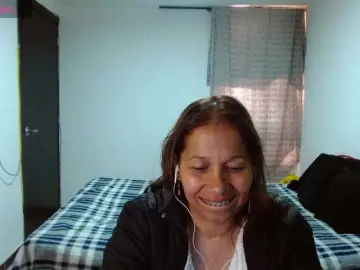 Alexaasecret  live sex cam