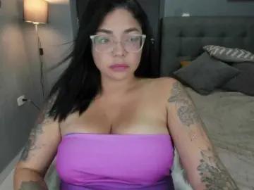 Sexyvivian1  live sex cam