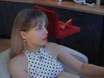 -Queen-Maria-  live sex cam