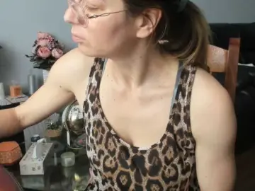 AngelNicolle  live sex cam