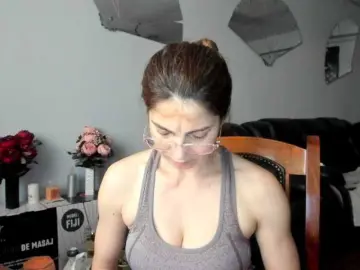 AngelNicolle  live sex cam