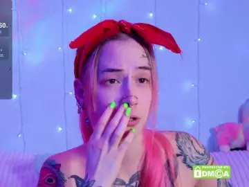 Anuskatz  live sex cam