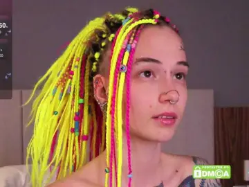 Anuskatz  live sex cam