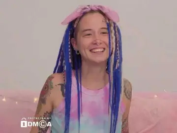 Anuskatz  live sex cam