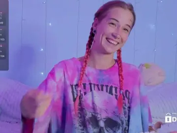 Anuskatz  live sex cam
