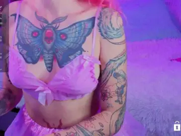 Anuskatz  live sex cam